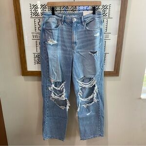 NWT AEO Highest Rise Boyfriend Jeans